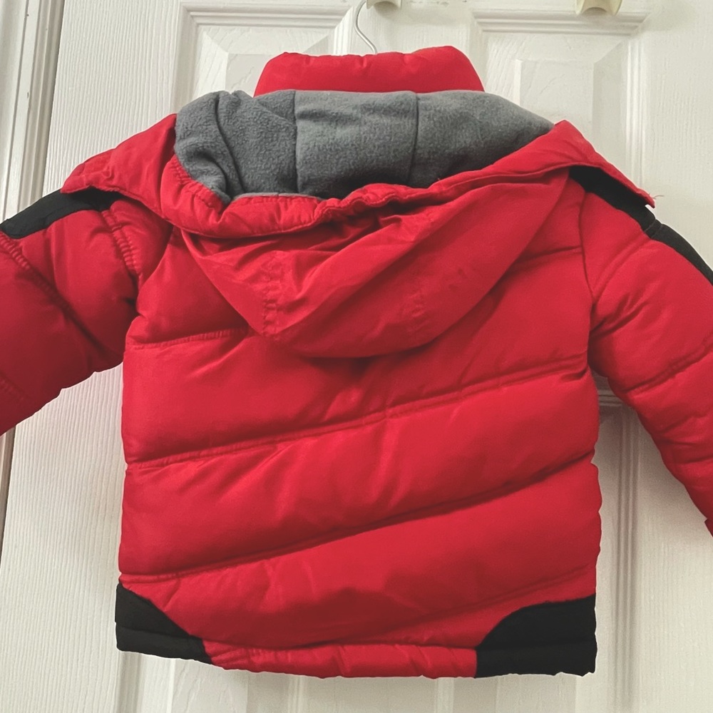 Polo ralph lauren ,red puffed jacket new with no tags , size 2T